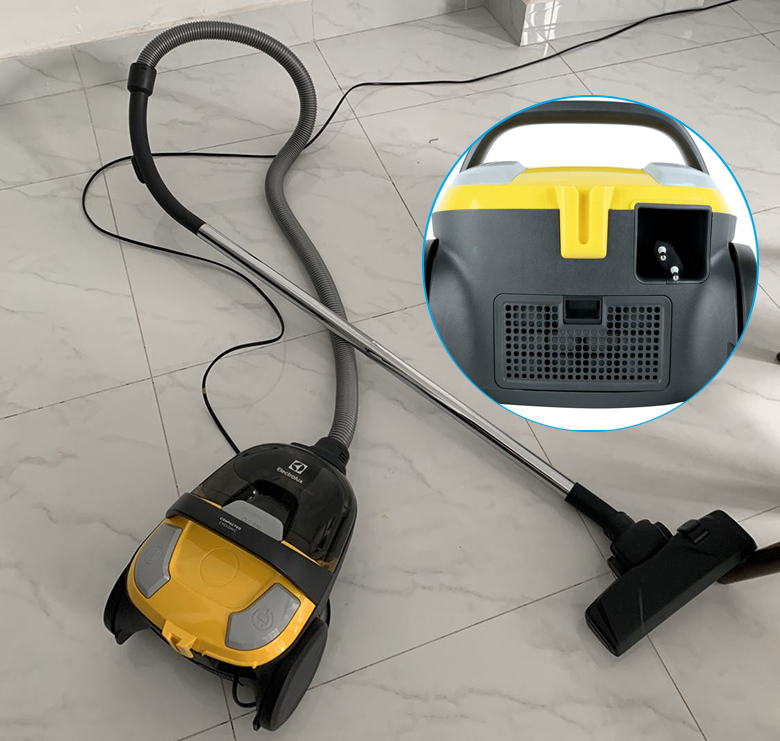 Máy hút bụi Electrolux Z1230 dây điện dài 4.5m