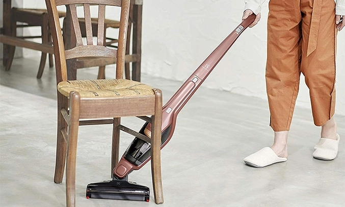 Máy hút bụi Electrolux ZB3414AK - Đầu hút xoay 180 Easysteer