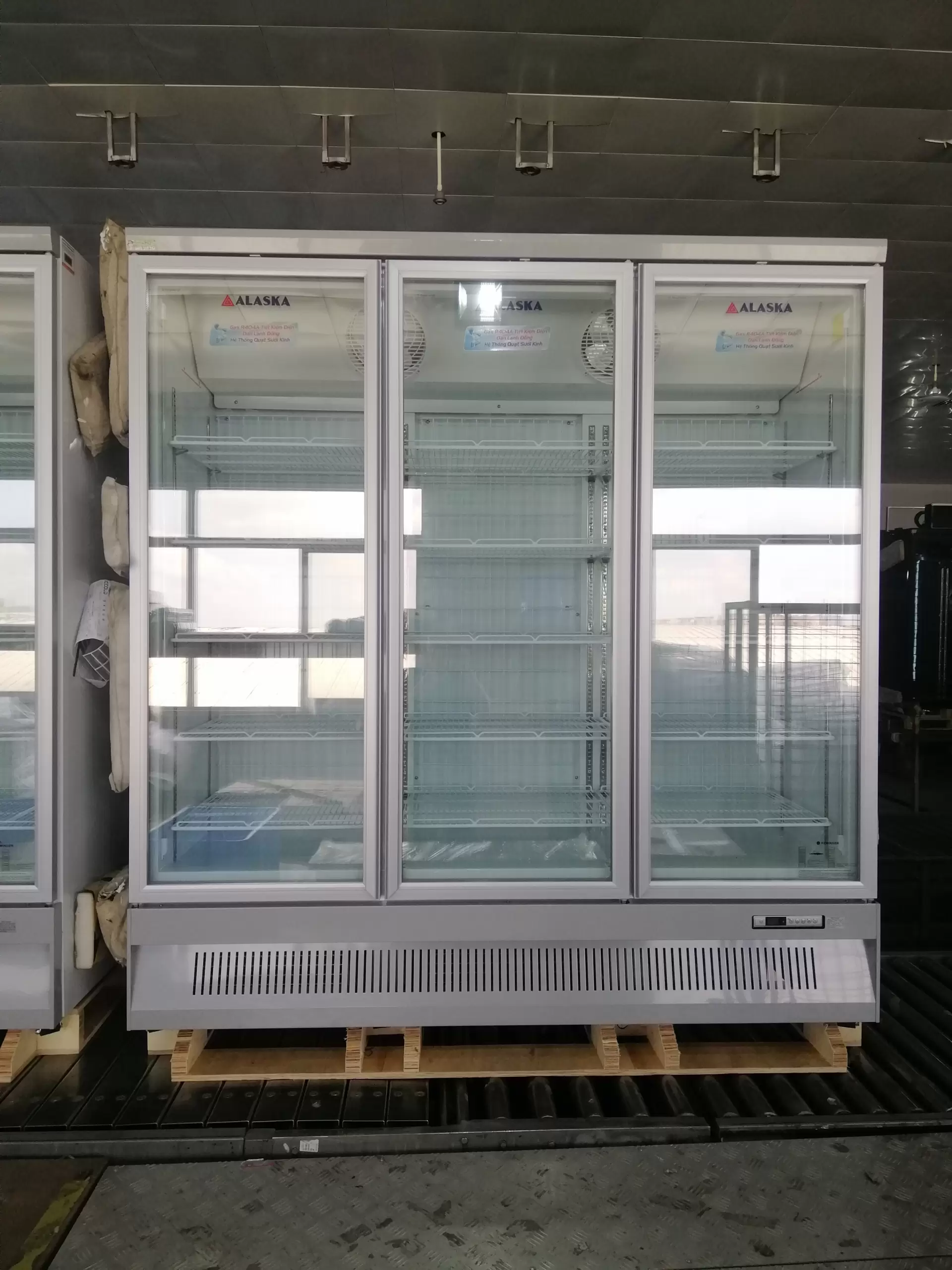 Tủ Đông Đứng Alaska IF-1100G3 ảnh thật